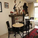 De Dael 3*