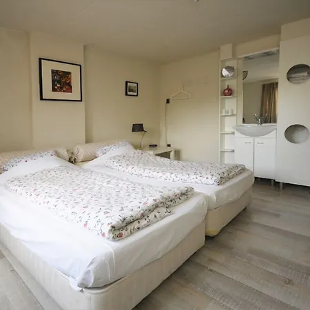 De Dael 3*
